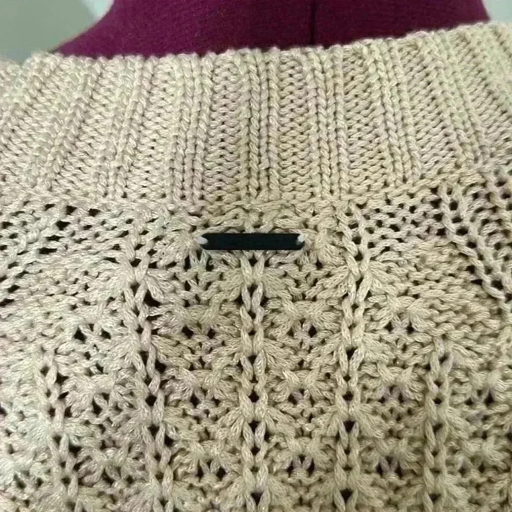 Calvin Klein Pink Sweater Like New - Picture 4 of 9